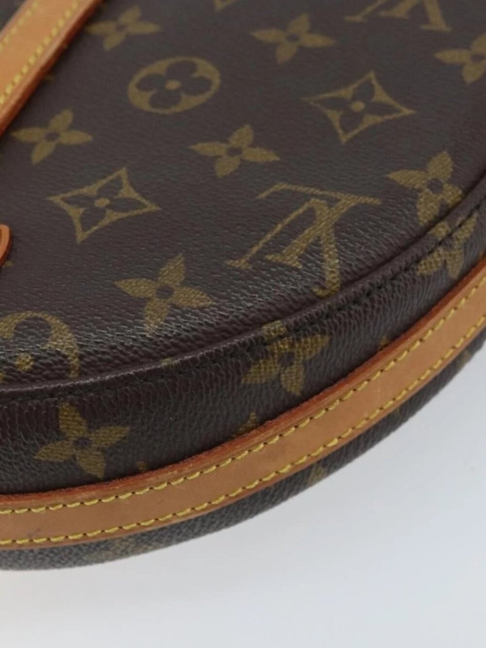 LOUIS VUITTON Monogram Chantilly MM Shoulder Bag - Picture 5 of 16